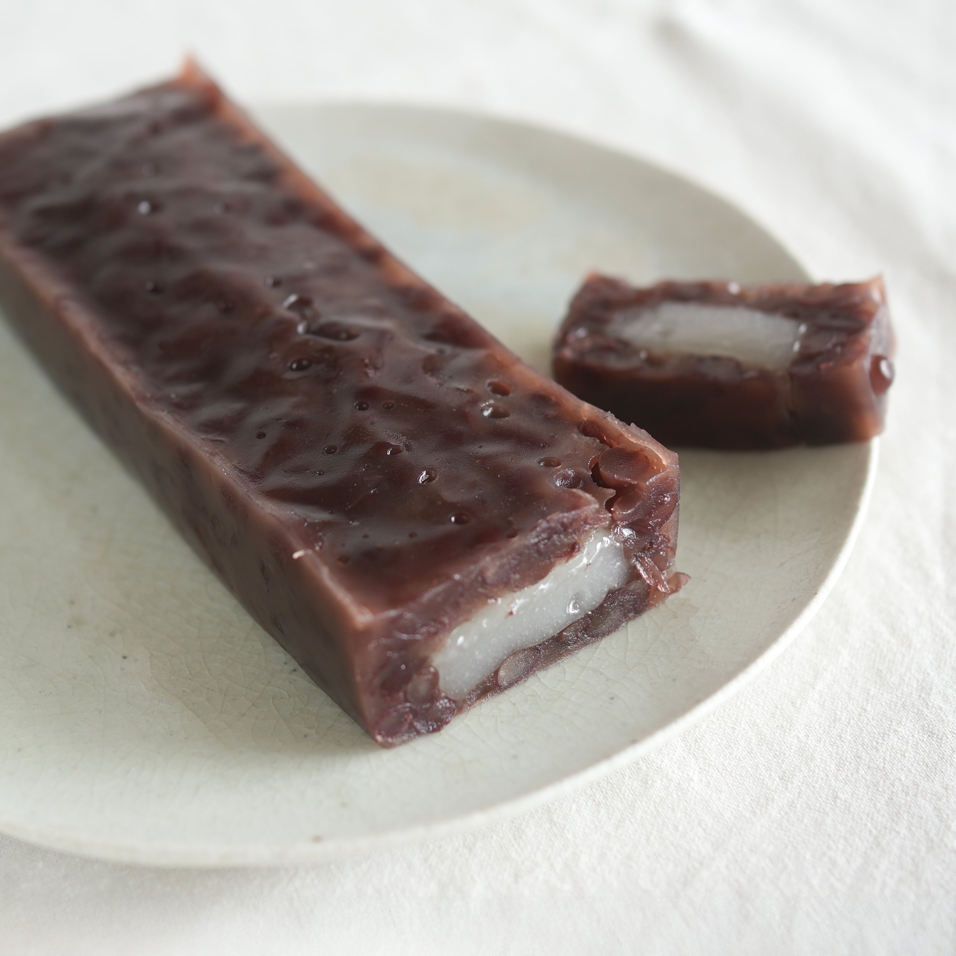 Amo Karuta (sweet bean & mochi confection with Hyakunin Isshu Monaka wafers)