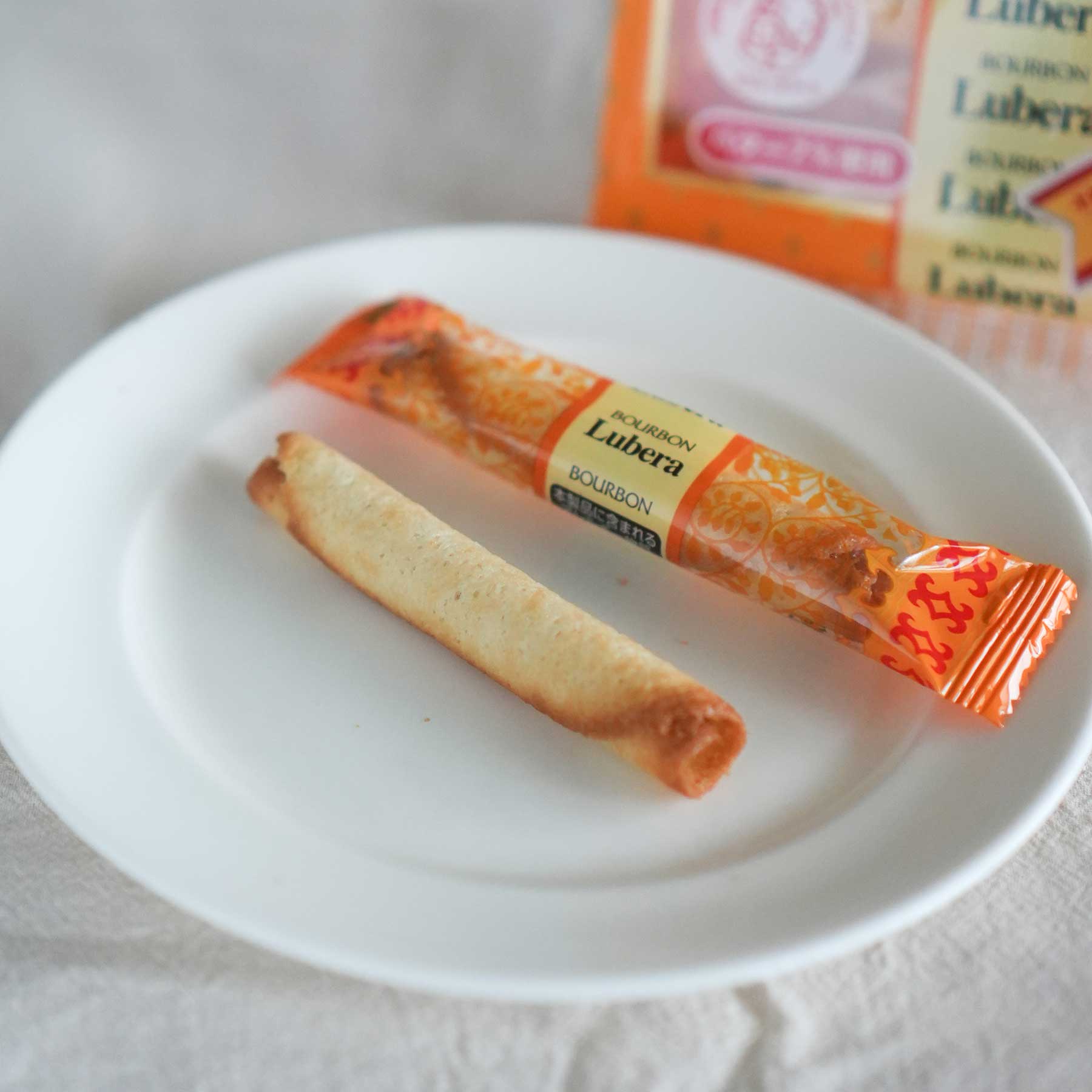 BOURBON Lubera Japanese Rolled Butter Langue de Chat Cookie